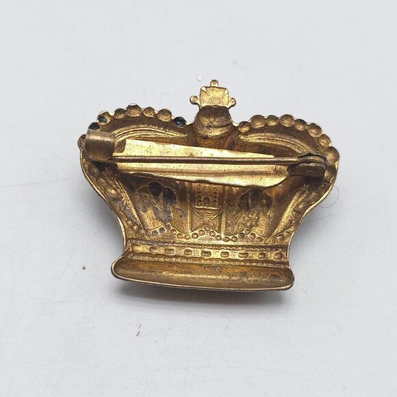 Antique Brass Royal Crown Brooch C Clasp - Picture 3 of 4
